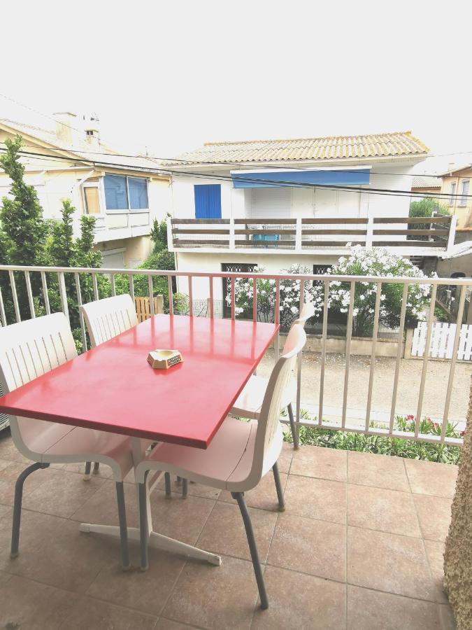 Plage Des Chalets Appartement T2+Terrasse Грюїссан Екстер'єр фото